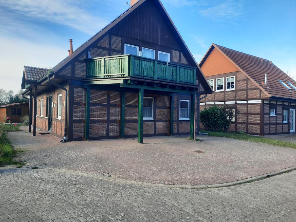 Ferienhaus Sasse Ferienwohnungen Mit Garten & Grill Molschow Экстерьер фото
